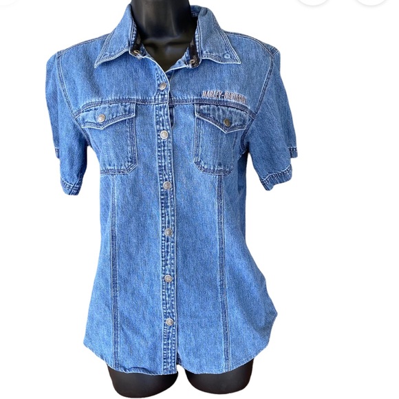 Harley-Davidson Tops - Harley Davidson vintage women’s denim snap button embroidered shirt size Medium